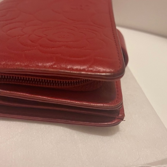 Chanel Red Lambskin Leather Camellia Embossed Zip Wallet - Picture 13 of 16